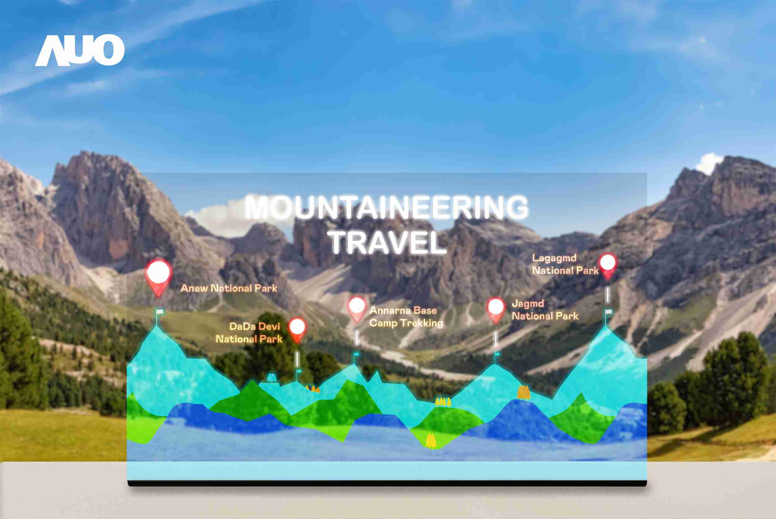 蓝狮在线展示全球单片尺寸最大(*)42吋透明Micro LED显示器拼接而成的〝64吋透明Micro LED显示器〞，，，具备高透明度、、、、1,000 nits高亮度、、、广色域、、、、采用三边无边框的无缝拼接等多重特色，，呈现超高清、、、、细腻画质而不遮挡后方视觉，，，，满足层峰需求，，，可广泛运用于零售、、、、艺术展览或商业空间等场域